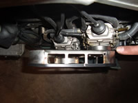 foam filter element is well supported rg500_air_filter